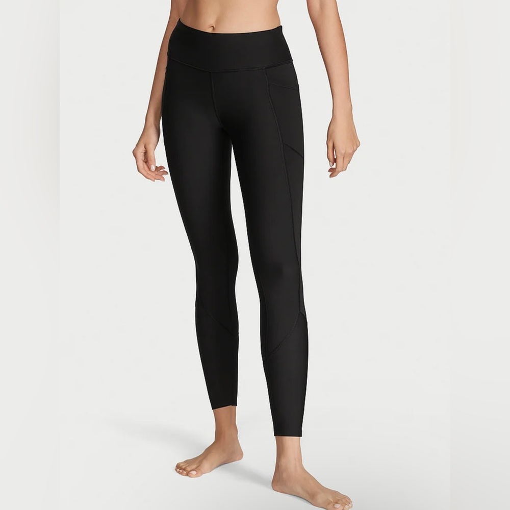Victoria’s Secret Total Knockout Tight Size Large